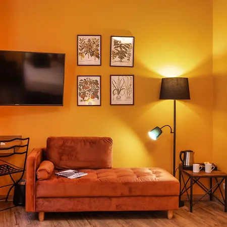 Garlande Centre Hotel 3*