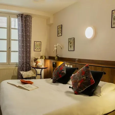 Garlande Centre Hotel
