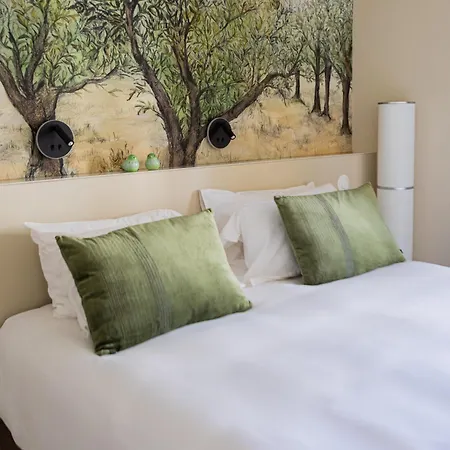 Garlande Centre Hotel 3*